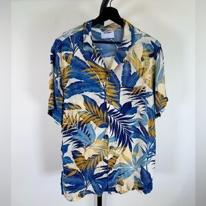 Hawaiin Button-Up Shirt
